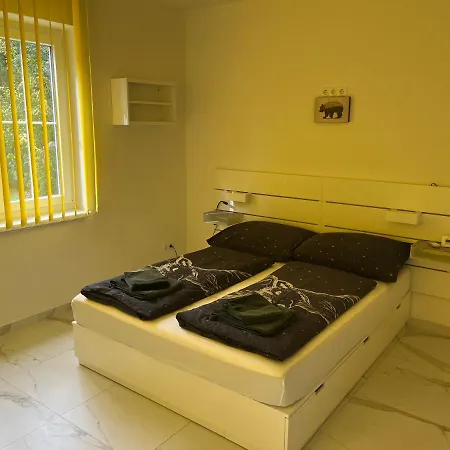 Ferienwohnung Moellbruecke Apartment *